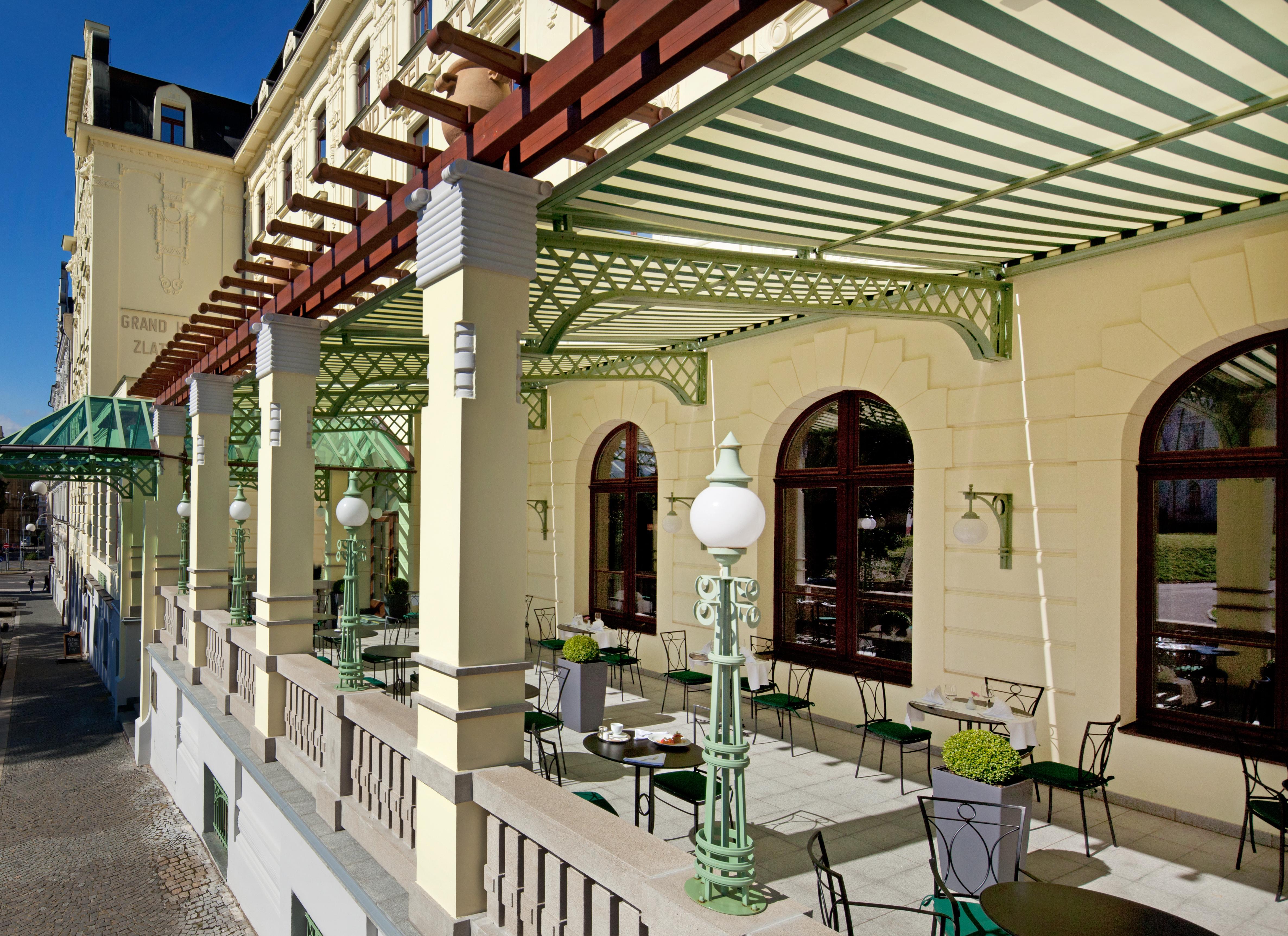 Clarion Grandhotel Zlaty Lev Либерец Екстериор снимка